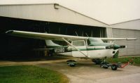 Cessna C182